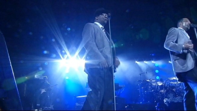 Bobby Brown appeared with his group New Edition in Maryland Thursday night, and paid tribute to his late ex-wife.  Shomari Stone reports.