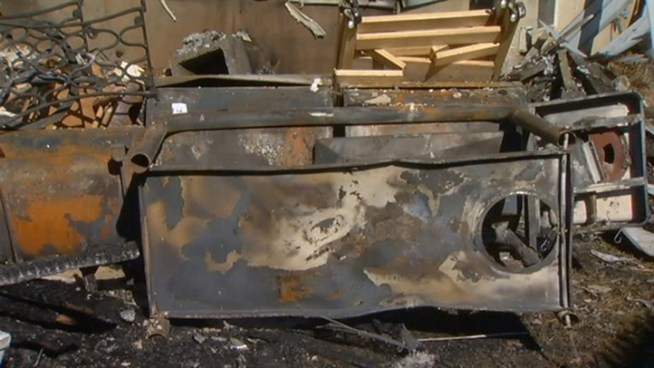 News4 Prince George's County Bureau Chief Tracee Wilkins reports on why police say the family's Thanksgiving turkey may be to blame for the fire.