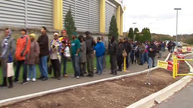 http://media.nbcbayarea.com/images/PrinceGeorgesCountyEarlyVotingLines110212.jpg