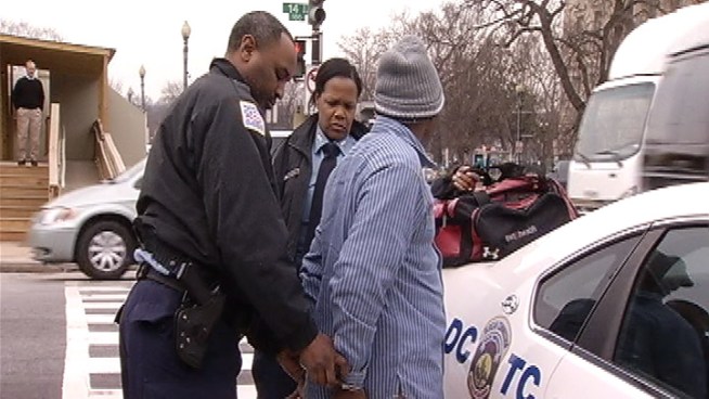 The driver of an unlicensed taxi tried to escape a D.C. Taxicab Commission inspector.