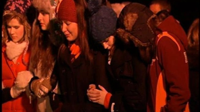 Sadness surrounds the campus of Virginia Tech, as students hold at a candlelight vigil, honoring fallen campus police officer Deriek Crouse. Shomari Stone has the report from Blacksburg, Va.