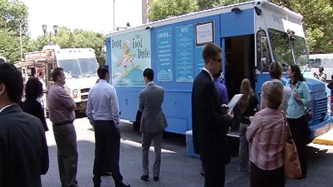 The first Food Truck Thursday has a tasty start in Crystal City.