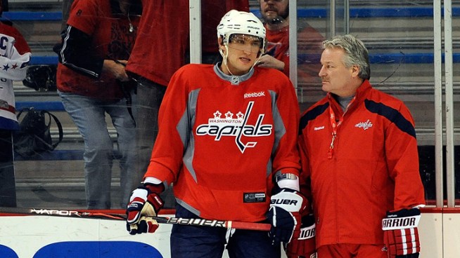 New Washington Capitals coach Dale Hunter meets the media for the first time.