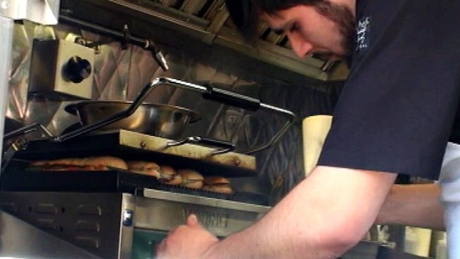 José Andrés' food truck Pepe got rolling this week, and we fought the crowds to get a look at the goods, including a budget-busting sandwich made with Serrano ham and Ibérico pork.