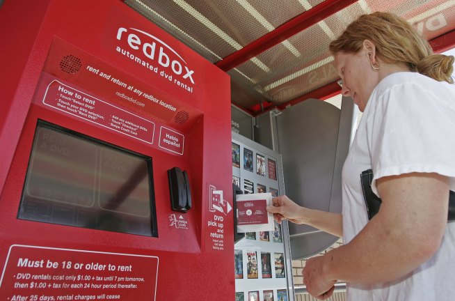 Blockbuster Struggles to Keep Up With Netflix, Redbox 