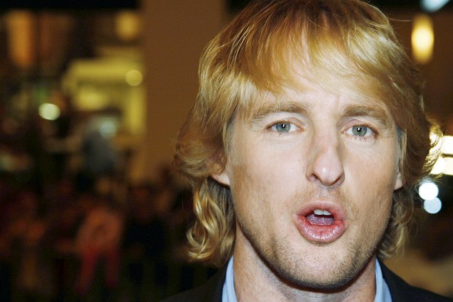 Owen Wilson Spotted at Georgetown Cupcake