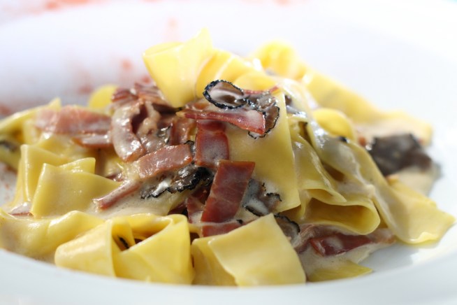 Maggiano's Little Italy: Fine Italian Dining