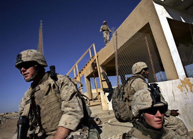 Inmates Attack Guards at Abu Ghraib
