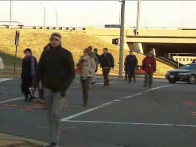 Commuters complain of lack of communication from Metro after a suspicious package, which turned out to be a blinking <a title=