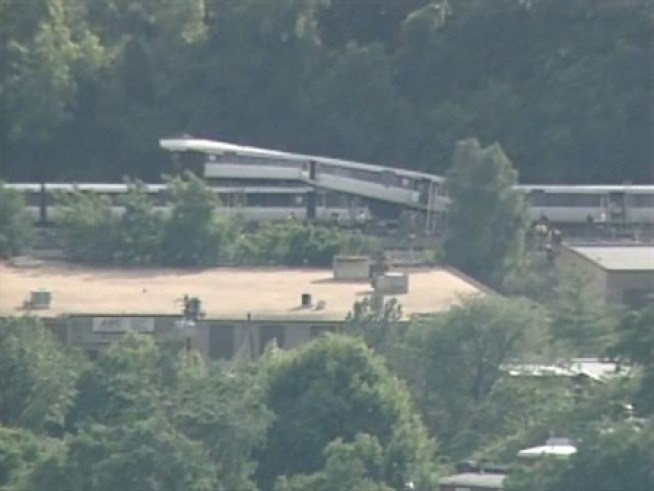 Chopper4 captured footage of the scene of a train crash in <a title=