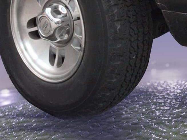 Federal workers were allowed to telework or report late today after the forecast called for icy conditions during the morning commute.