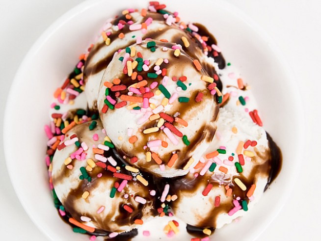 Hook Me Up: Free Ice Cream at Cold Stone