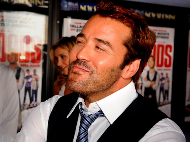 Piven Off the Hook for Broadway Bow-Out