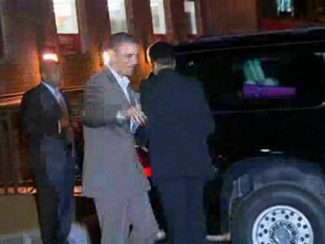 Cheering passers-by greeted the POTUS & FLOTUS after their dinner date at the Komi restaurant near <a title=