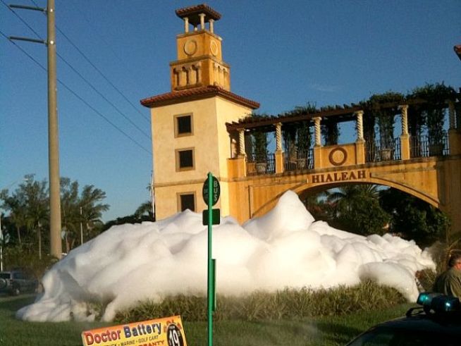 Hialeah Fountain Throws a Suds Party