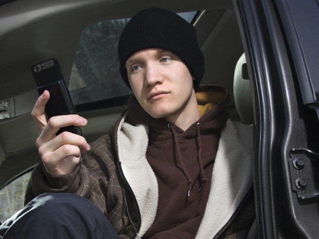 Md. Senate Gives Initial Nod to Texting-While-Driving Ban