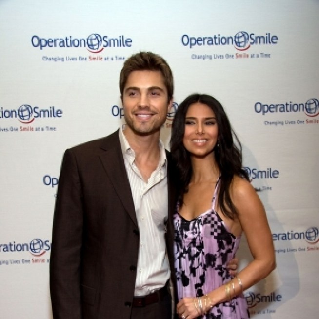 ‘Without A Trace’ Star Roselyn Sanchez Weds In San Juan