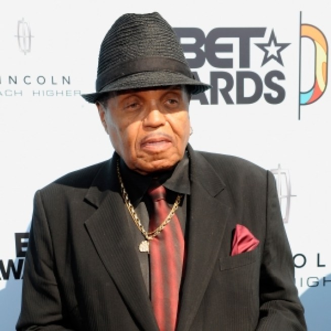 Joe Jackson: 'Something Is Wrong' With Michael Jackson's Death; Suggests Foul Play