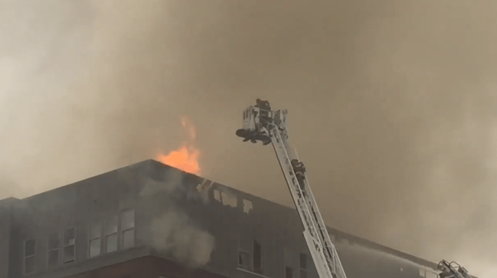 JayAlveyFire3.PNG
