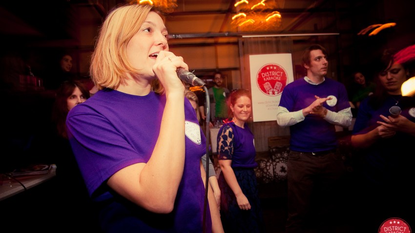 02152012_district_karaoke-143