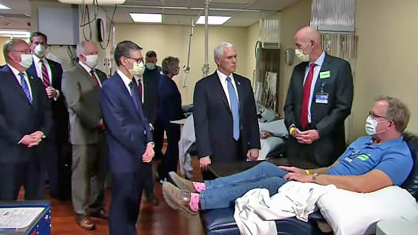 Pence Tours Mayo Clinic Without Mask Even Though He Was Told to ...
