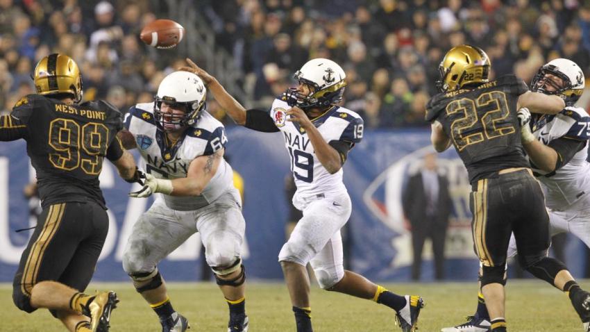1002-navy-football