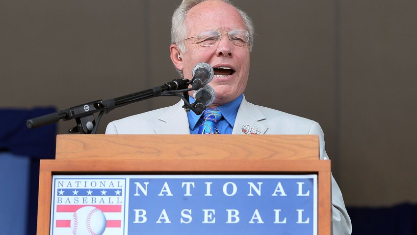 117304775JM072_2011_Basebal