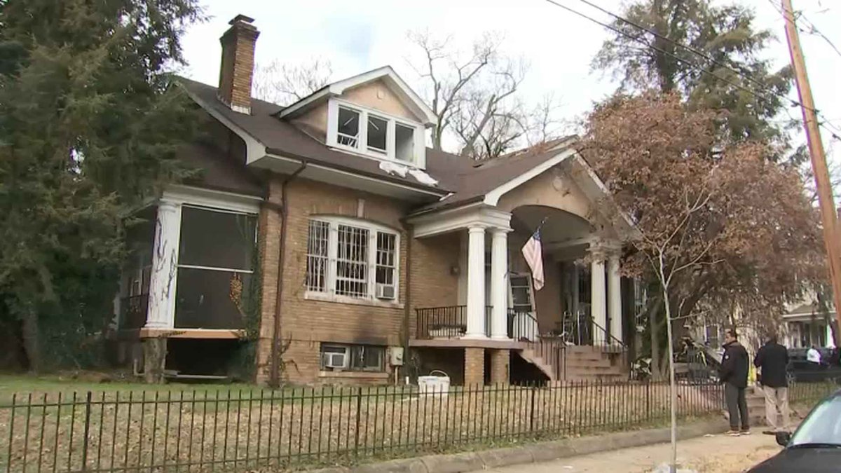 2 Hurt, 16 Displaced by Fire at Northeast DC Recovery House NBC4
