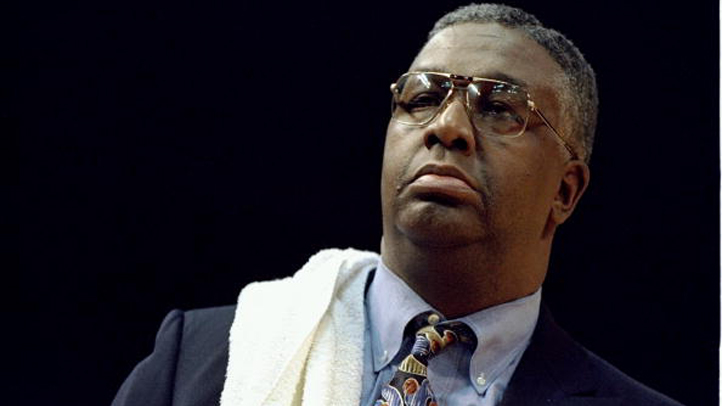 Nathaly Cherie gönnt sich dicke Schwänze beim John Thompson Nathaly Cherie gönnt sich dicke Schwänze beim John Thompson