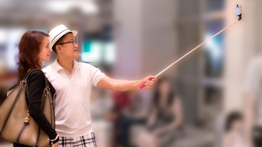 544725209_SelfieStickGeneric