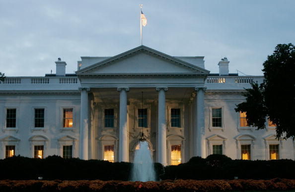 55989461MW005_White_House_B