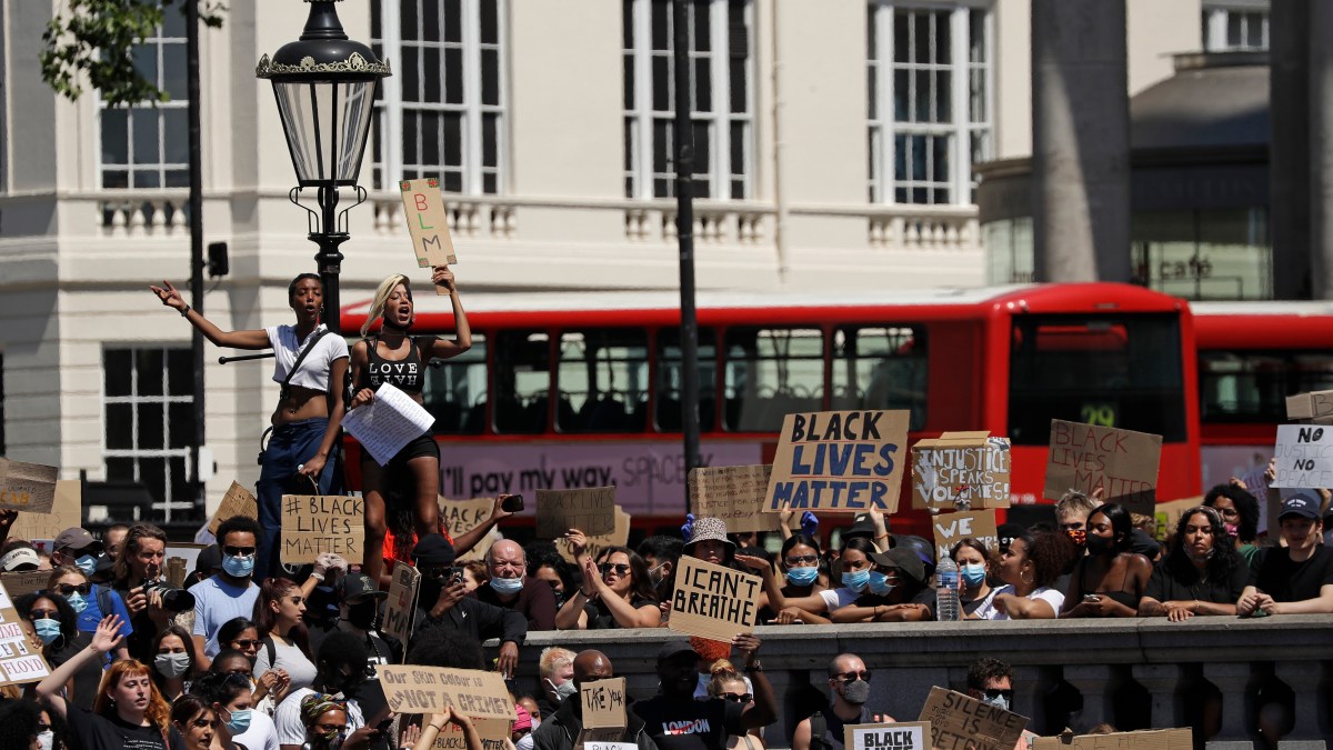 World Alarmed by Violence in US; Thousands March in London – NBC4 ...