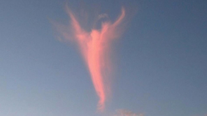 Residents Say “Angel” Spotted in South Florida Sky