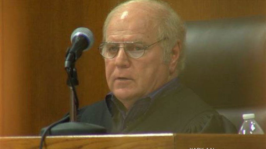 Arkansas-Judge-Resigns