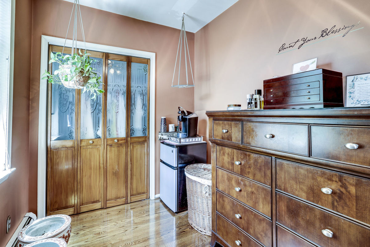 Photos Duke Ellington’s Childhood Home in LeDroit Park Off the Market