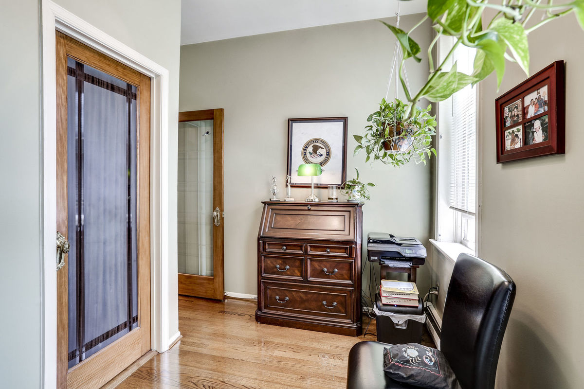 Photos Duke Ellington’s Childhood Home in LeDroit Park Off the Market