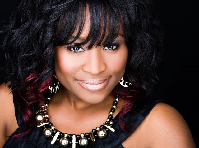 Elaine_Mensah_-SVELTEFashionBS