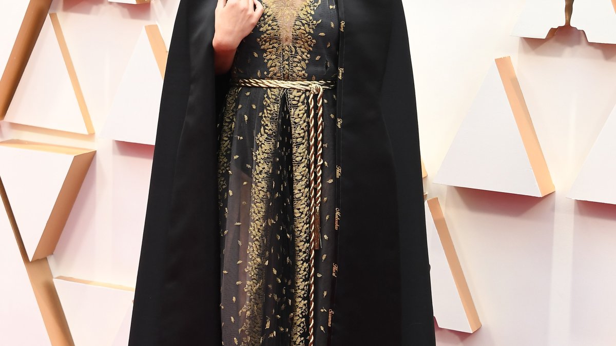 Natalie Portman Pays Tribute to the Snubbed Female Directors on Her 2020 Oscars Gown Natalie Portman Pays Tribute to the Snubbed Female Directors on Her 2020 Oscars Gown