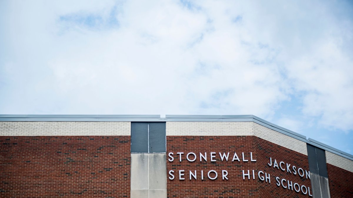 Prince William County Votes to Rename Stonewall Schools After Black