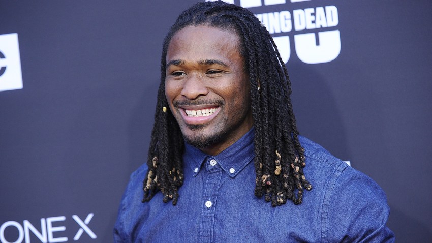 Football Star Deangelo Williams Pays For 500 Mammograms To