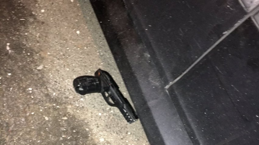 H St gun