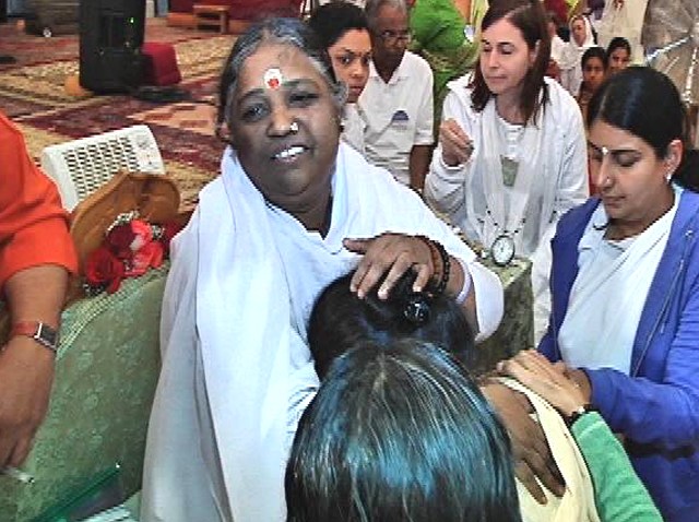The Hugging Saint Mata Amritanandamayi Devi