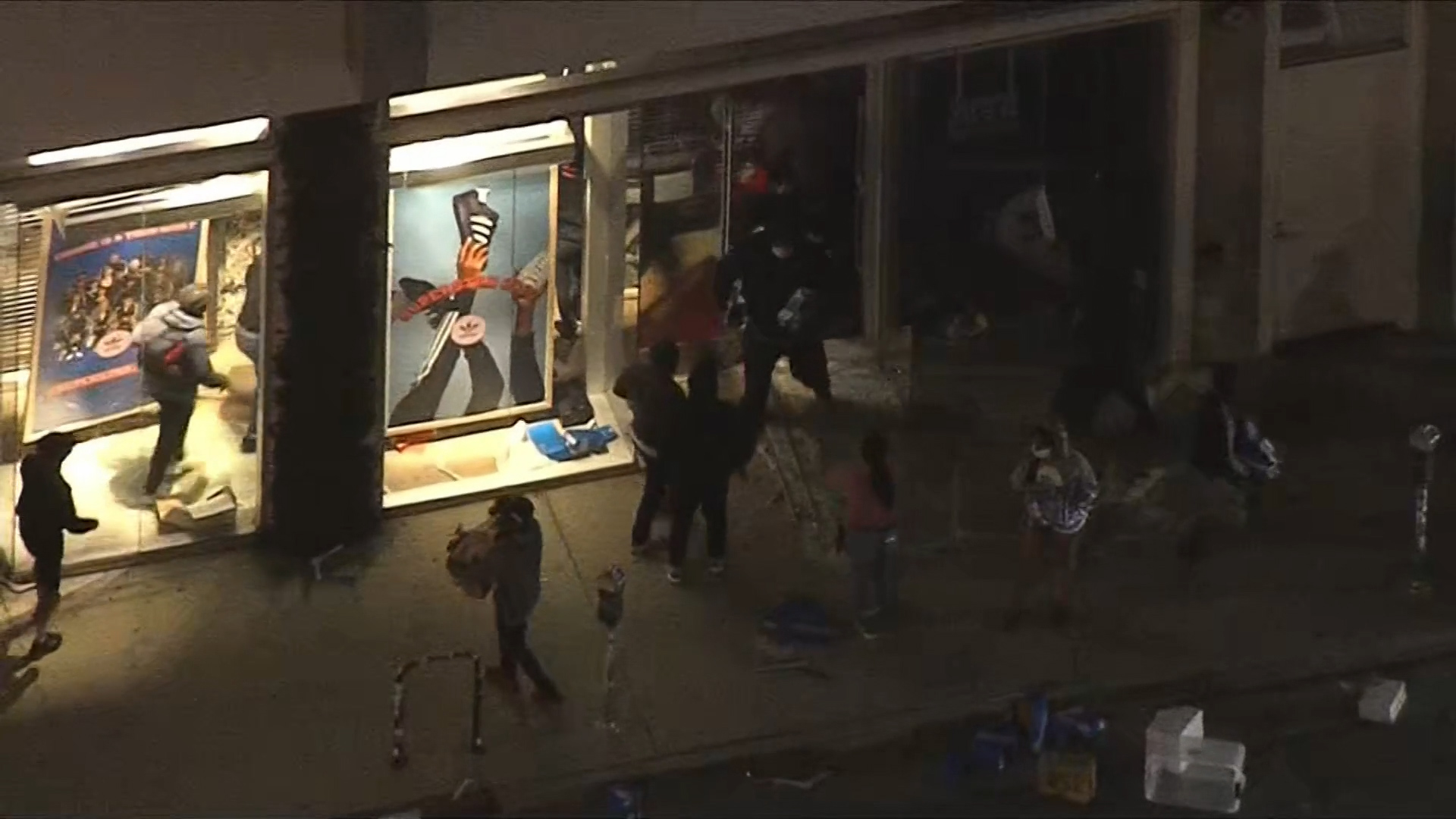 Adidas Store Looted in Los Angeles 