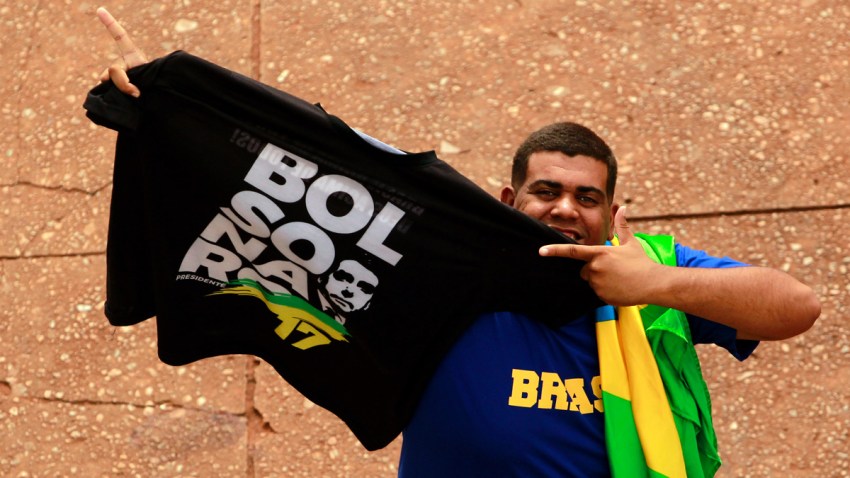 Yoga_al_aire_libre_para_liberar_el_estres.jpg