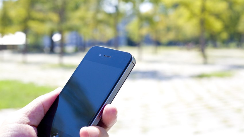 cell-phone- shutterstock_114560812