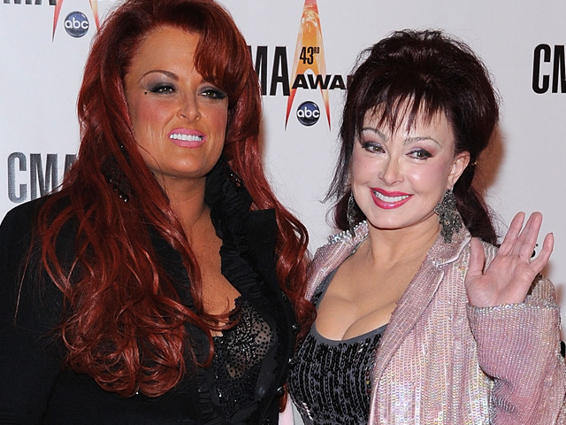 Wynonna Judd Reflects on Mom Naomi Judd's Death One Month Later