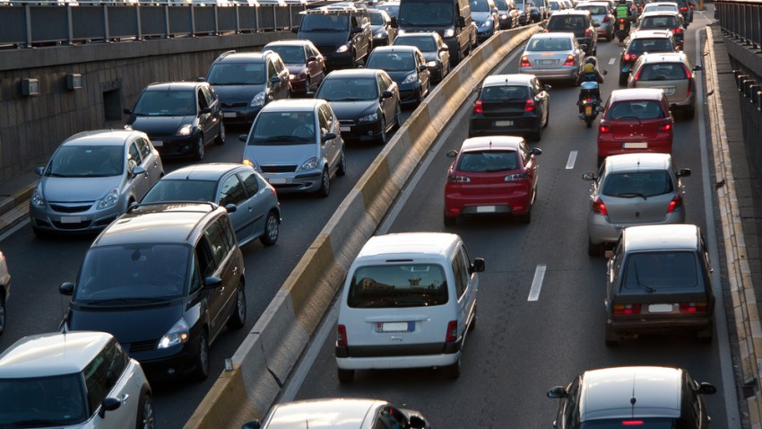 commute-shutterstock_94817464
