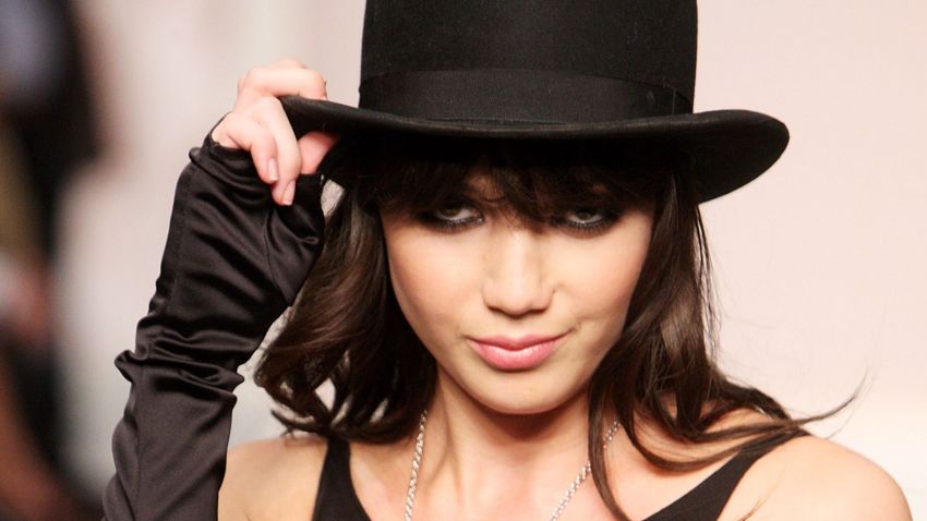 111008 Daisy Lowe