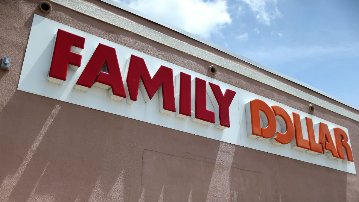 Colgate Toothpaste, Mouthwash Recalled at Family Dollar – NBC4 Washington - Vimarsana News