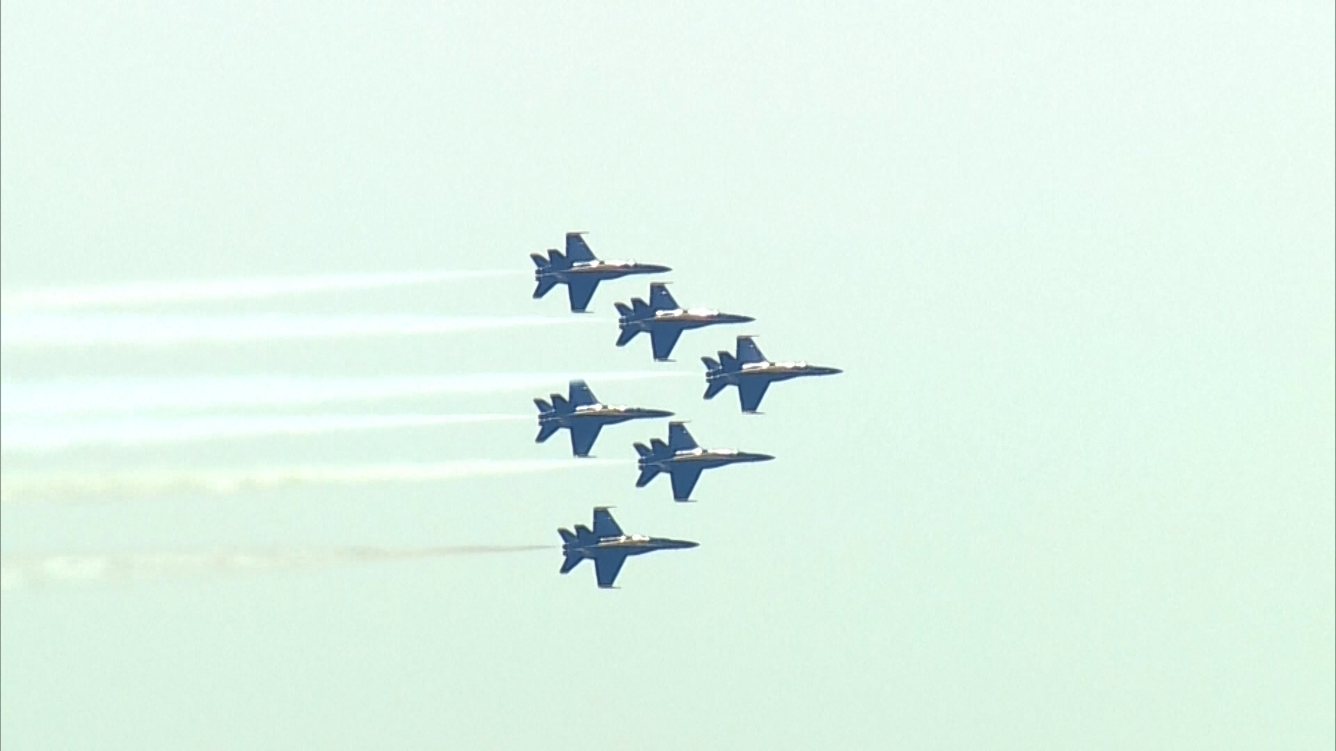 Blue Angels, Thunderbirds to Fly Over DC to Honor Health Care Workers, First Responders